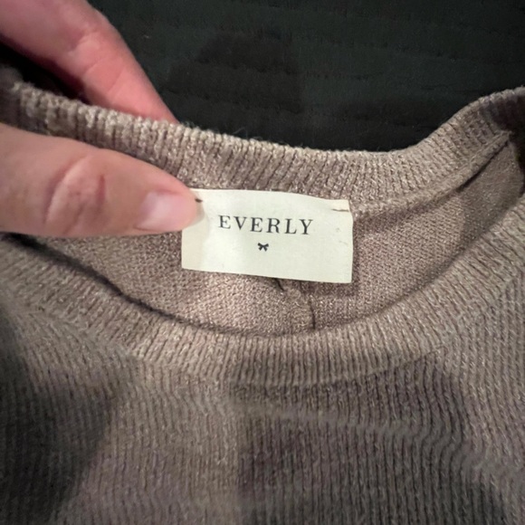 EVERLY • Sweater Dress - Picture 3 of 4